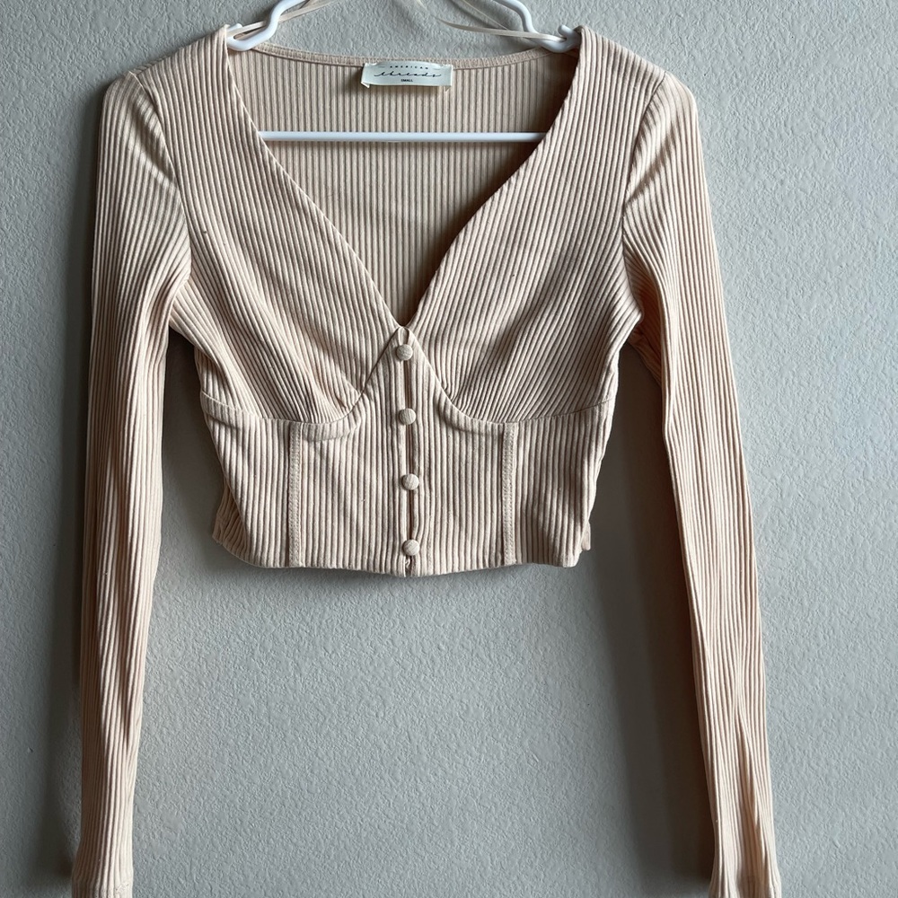 American Threads long sleeve crop top